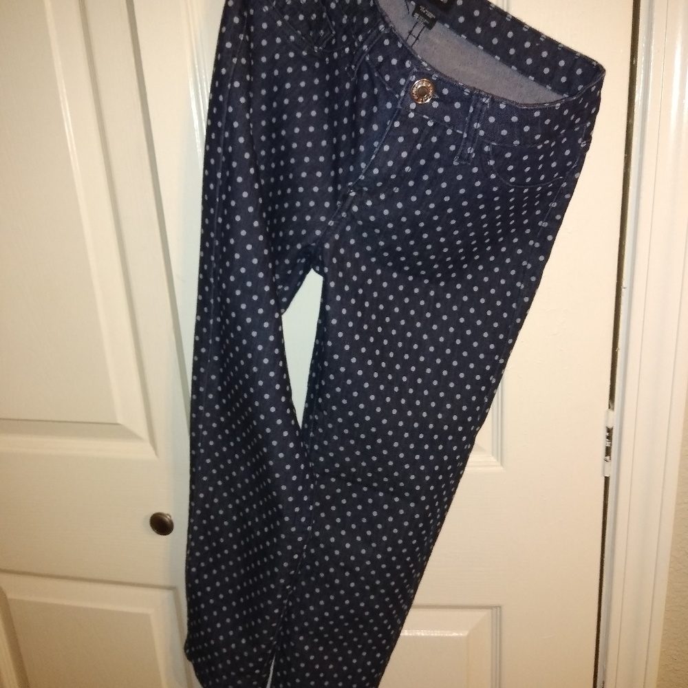 Jeans - Picture 8 of 8